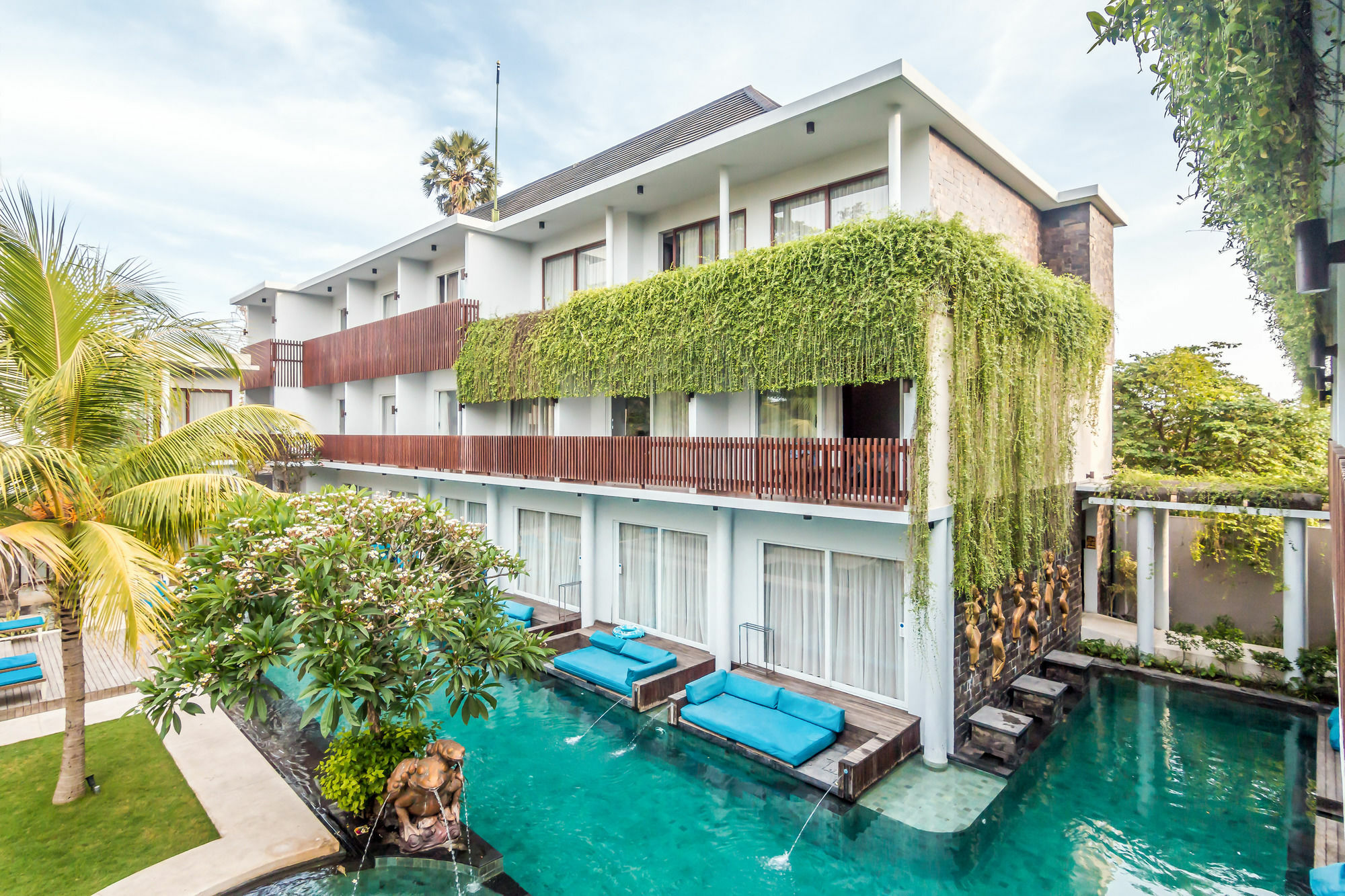 Zen Rooms Legian Corner Kuta  Exterior photo